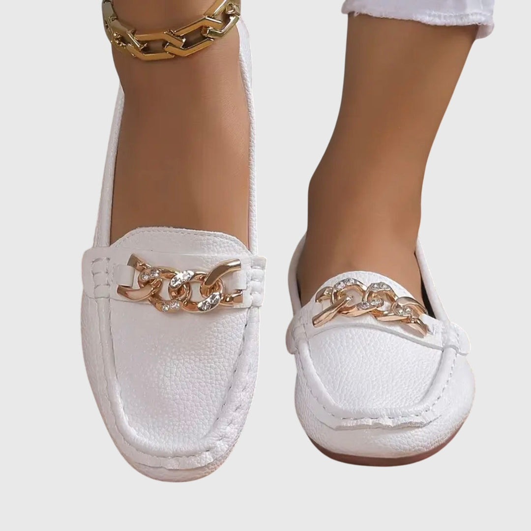 Cora | Loafers in Muted Tones