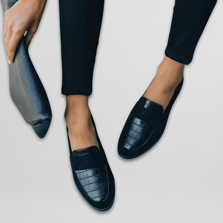 Adelaide | Croc-Effect Black Loafers