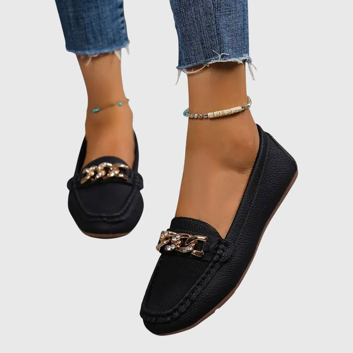 Cora | Loafers in Muted Tones