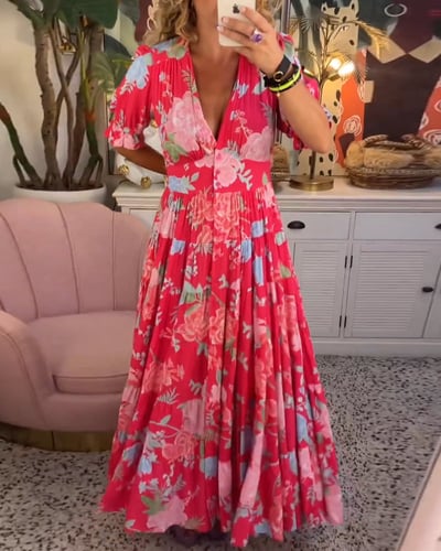 Ellis | V-Neck Floral Dress