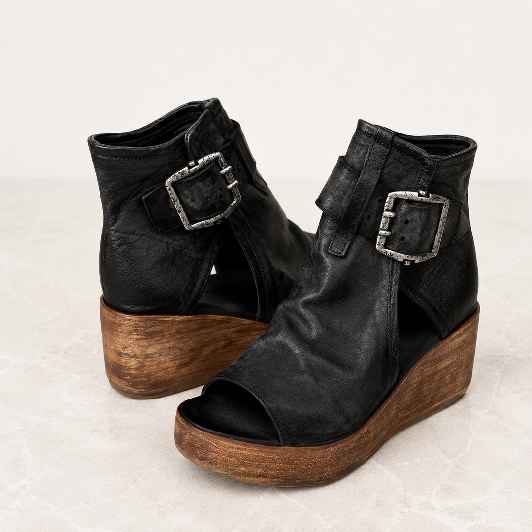 Ginevra Wedge Sandals - Black