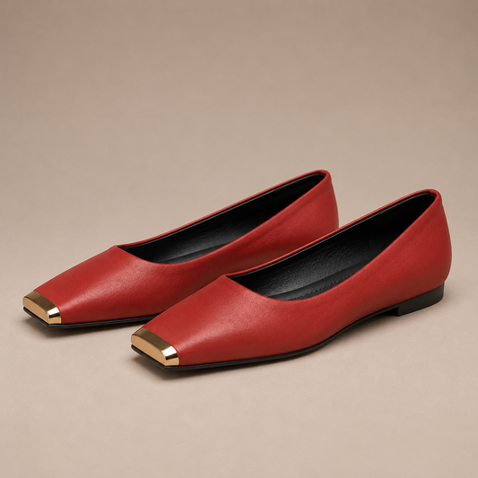 Vivienne | Gold-Toe Leather Flats