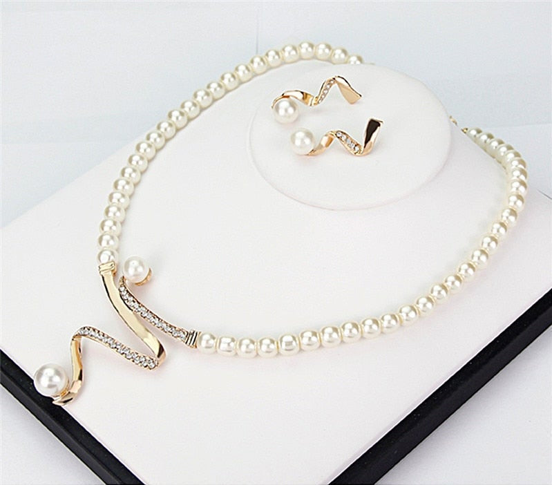Natural Pearl Necklace &amp; Earrings Set