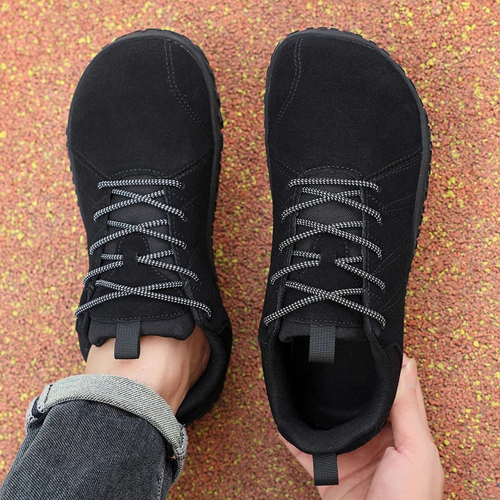 Barnaby Wide Toe-Box Trail Shoes - Black