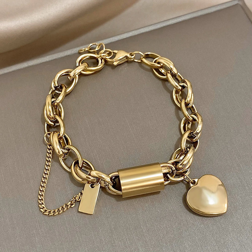 Chunky Heart Charm Bracelet - Gold