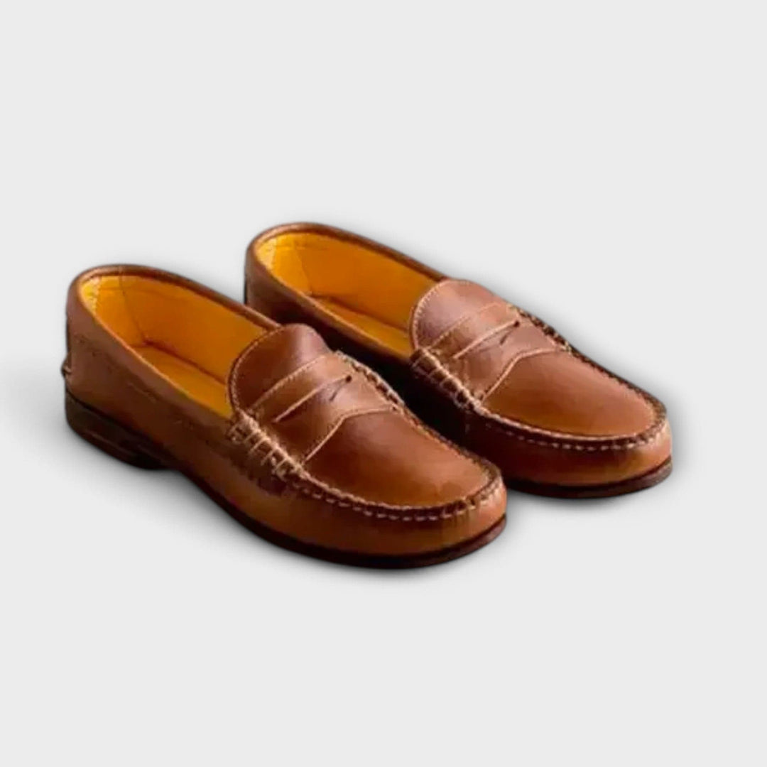 Cassandra | Timeless Leather Loafers
