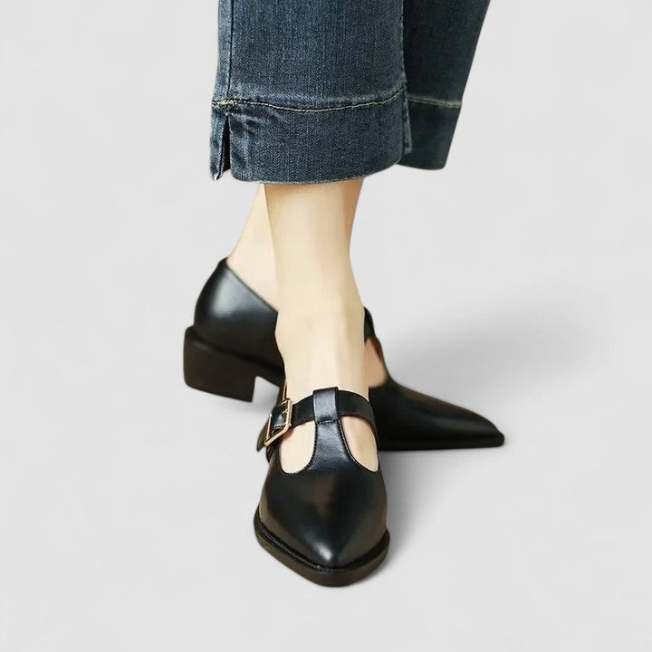 Vivienne | Woven Closed-Toe Sandals