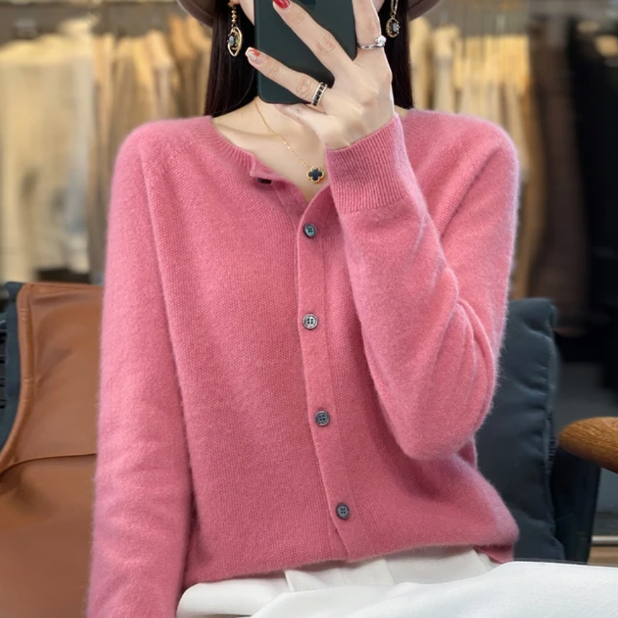 Leyla | Classic Cardigan
