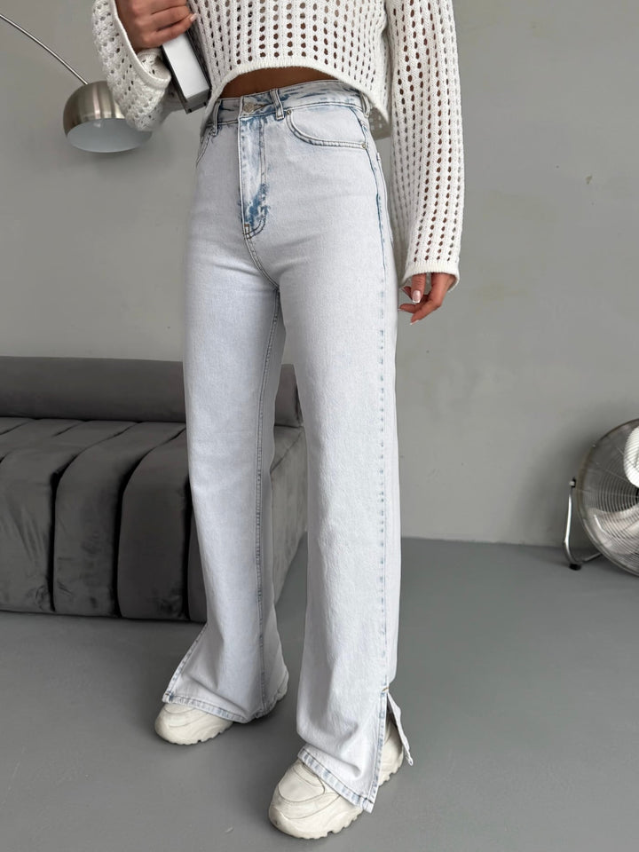 Betty Slit-Hem Straight Leg Jeans