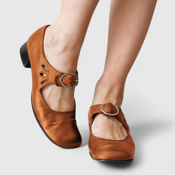 Nancy | Retro Round-Buckle Mary Janes