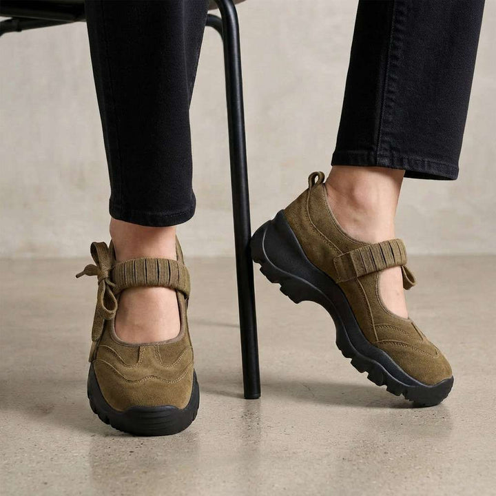 Veronica Cushioned Adjustable Loafers